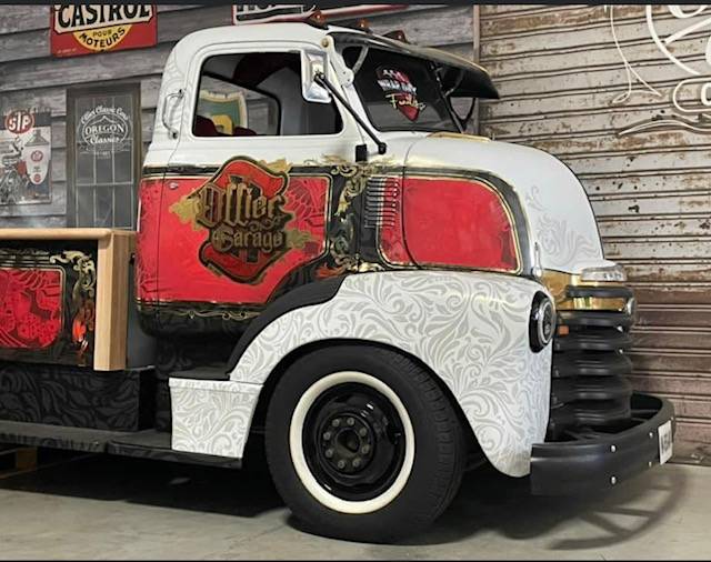 RESTAURATION COMPLETE / COVERING CHEVROLET COE