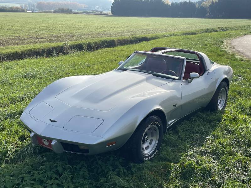 CHEVROLET CORVETTE C3 - Véhicule de collection américain