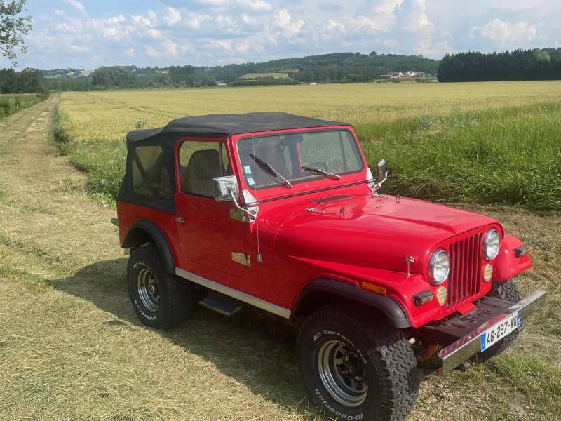 JEEP CJ7 - Véhicule de collection proche de Vienne